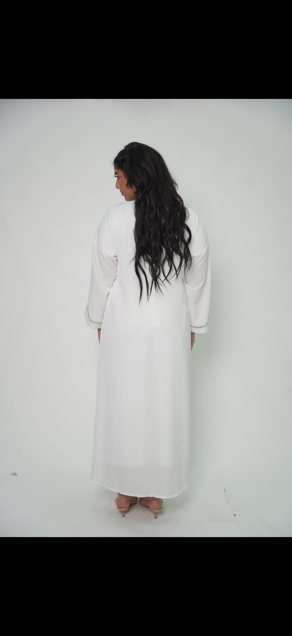 PREMIUM CREAM WHITE ABAYA