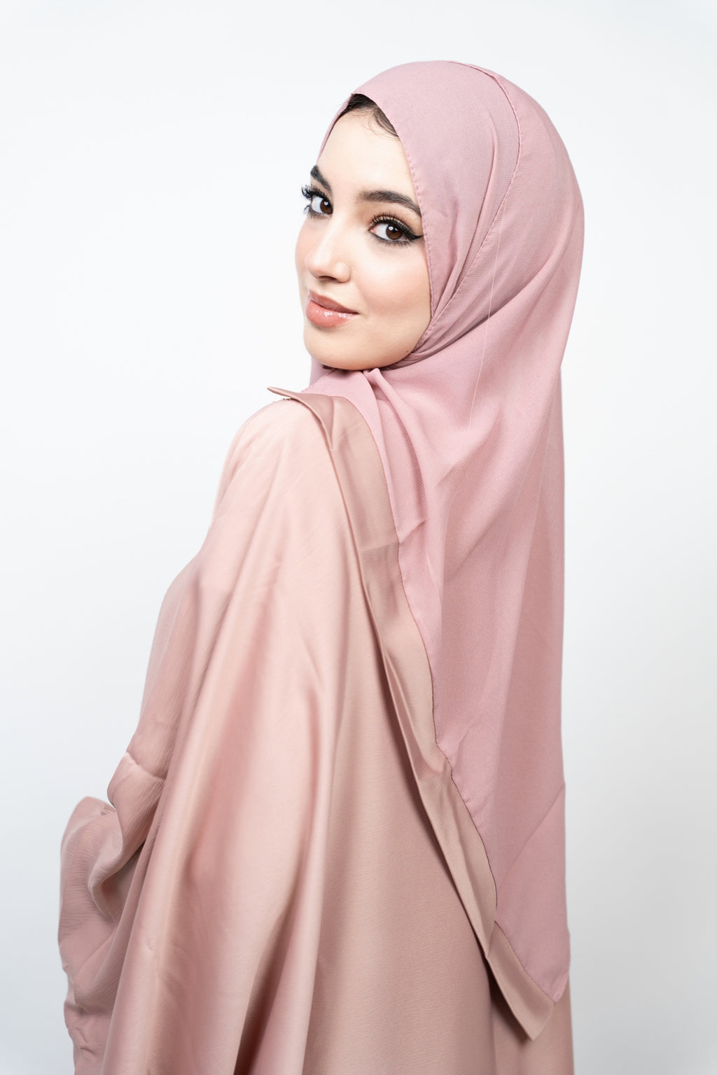 PREMIUM ROSE SILK ABAYA
